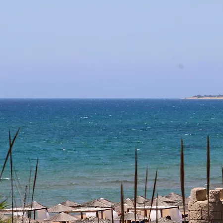 Santa Barbara Lakis מלון דירות