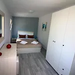 Appart hôtel Santa Barbara Lakis