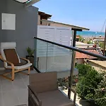 Santa Barbara Lakis Appart hôtel Perivólion