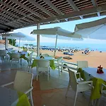 Appart hôtel Santa Barbara Lakis 4*