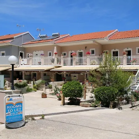 Santa Barbara Lakis 3* Perivólion