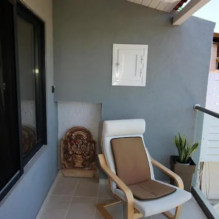 Santa Barbara Lakis 4*