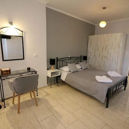Santa Barbara Lakis 3* Perivolion