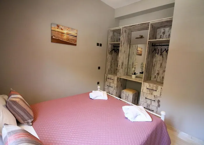 Santa Barbara Lakis Hotel apartamentowy