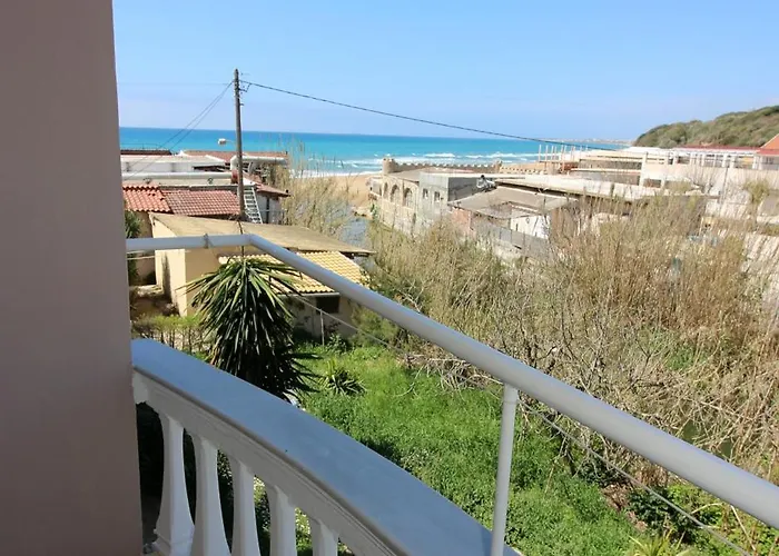 Santa Barbara Lakis Apart Otel