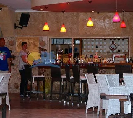 Santa Barbara Lakis Lejlighedshotel Perivólion